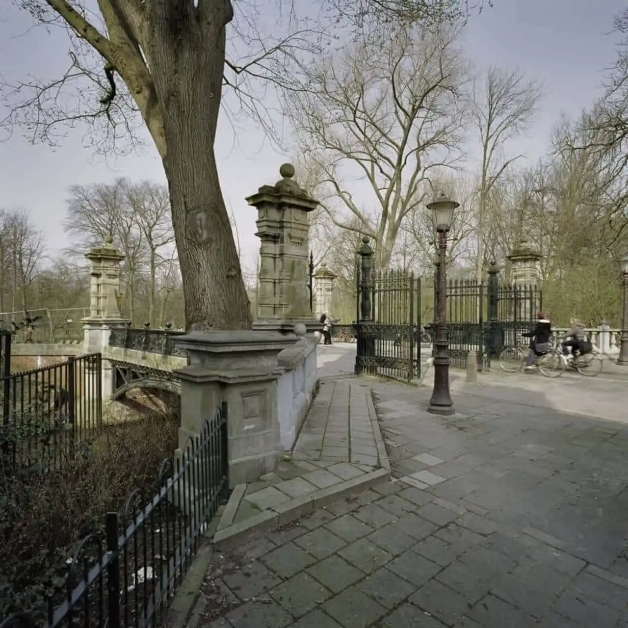 Urban parks in the world to escape the city's growing