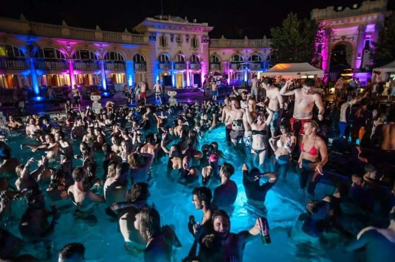 Nightlife, the best cities to get out in the world