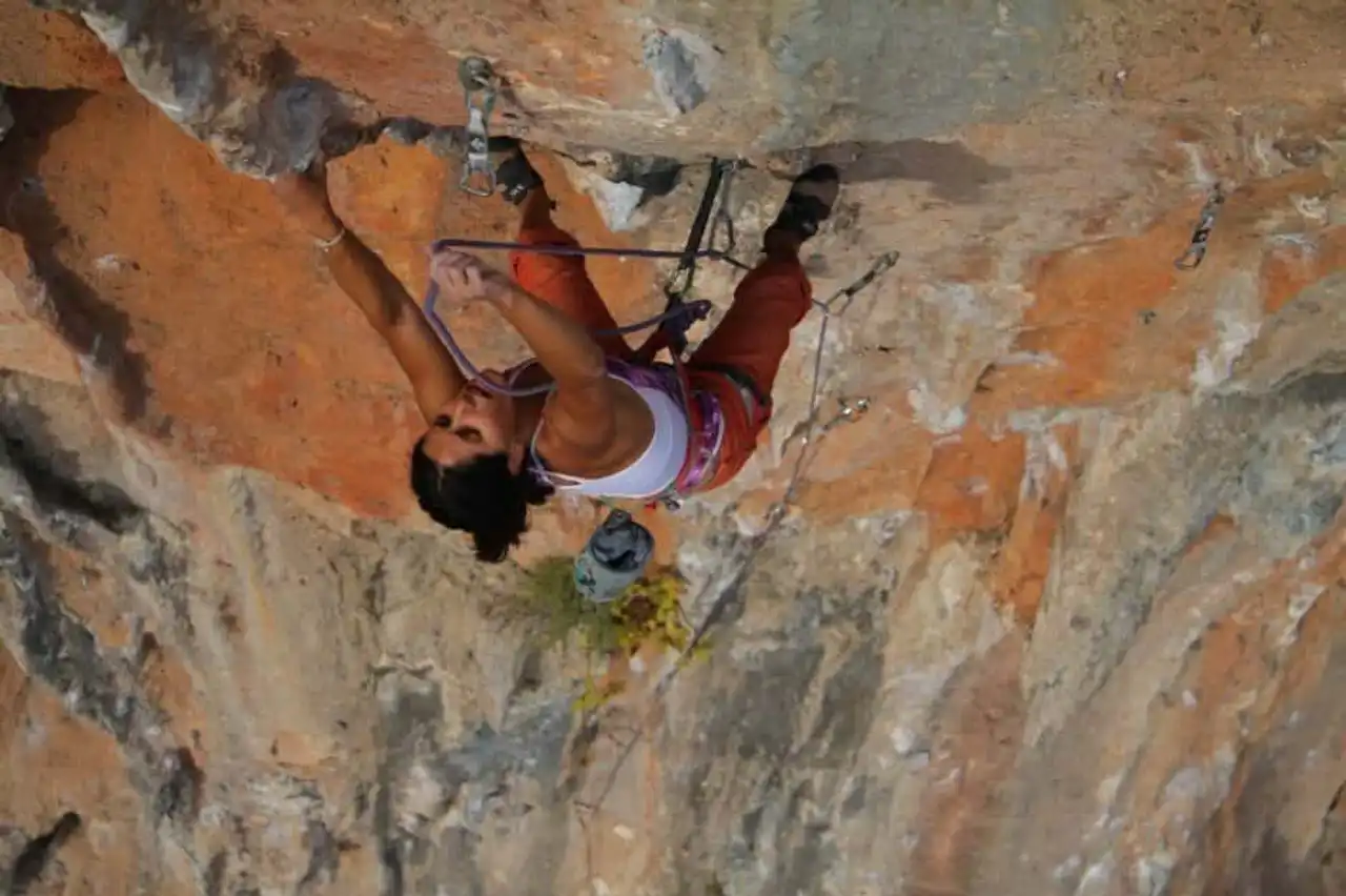 photos of impressive climbing spots