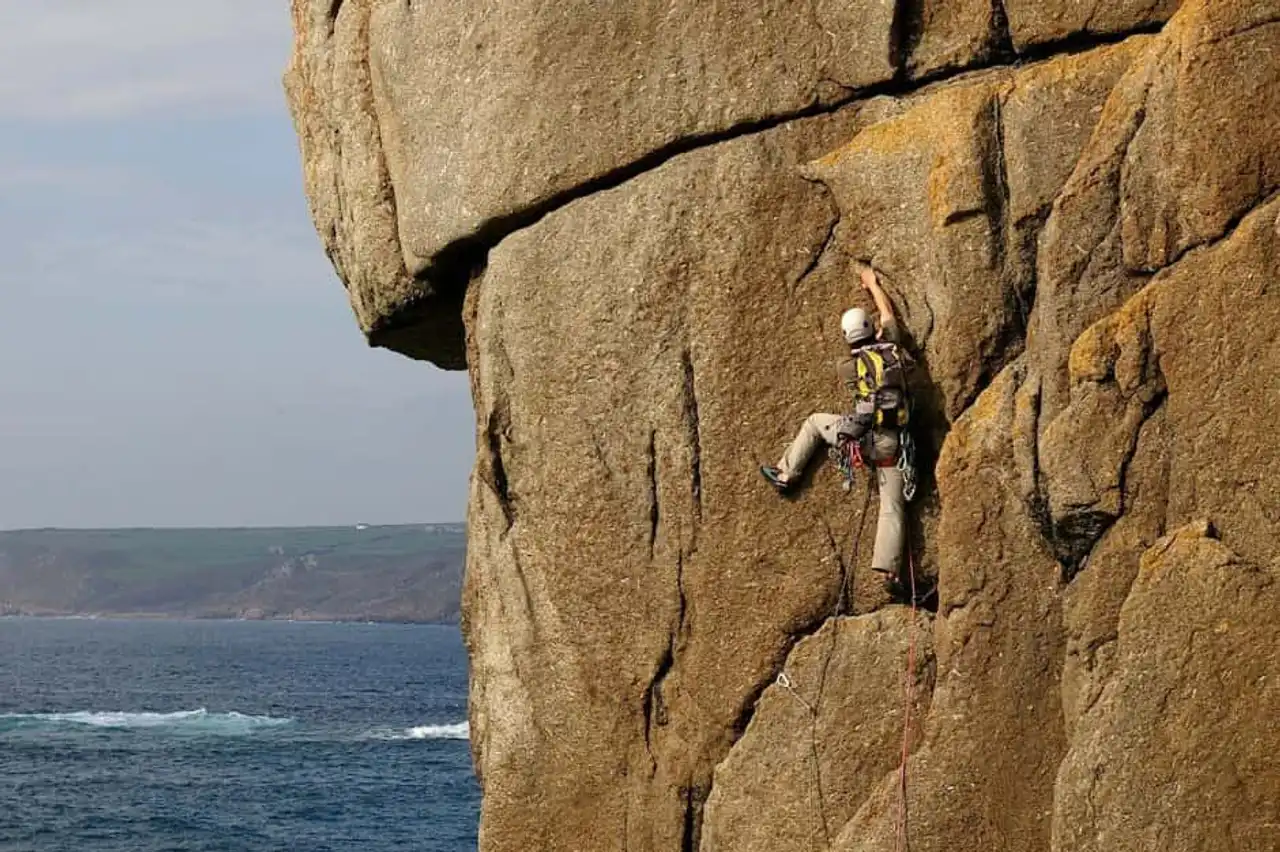 photos of impressive climbing spots