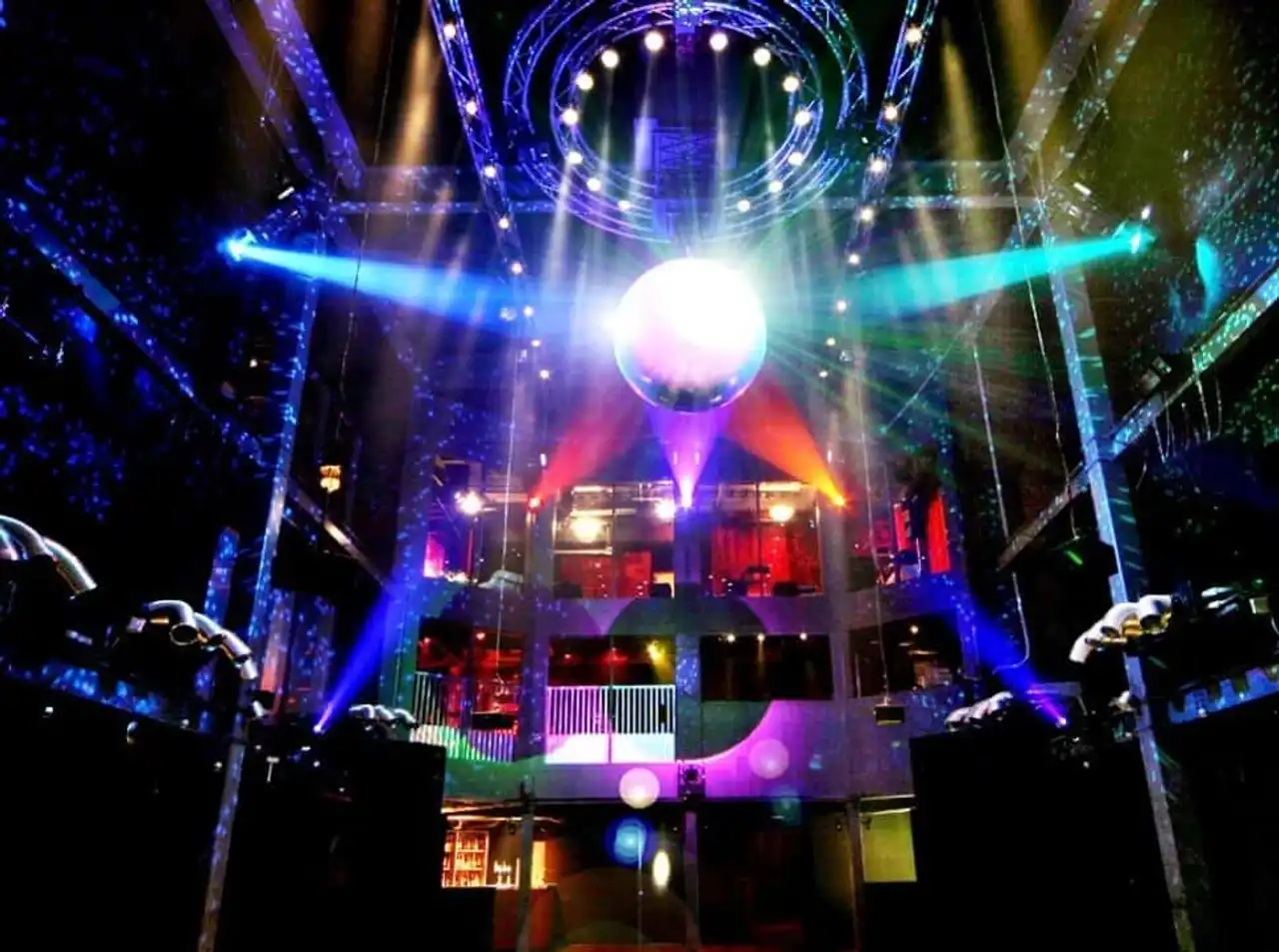 Nightlife, the best cities to get out in the world