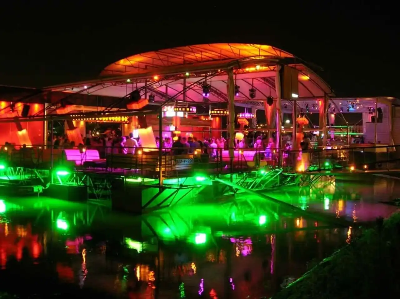 Nightlife, the best cities to get out in the world